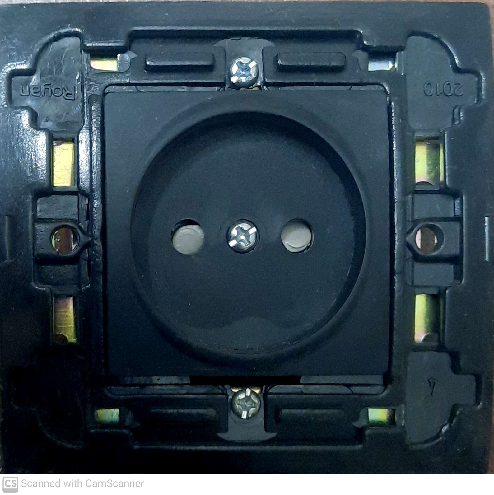 پریز برق پلی کربنات مشکی